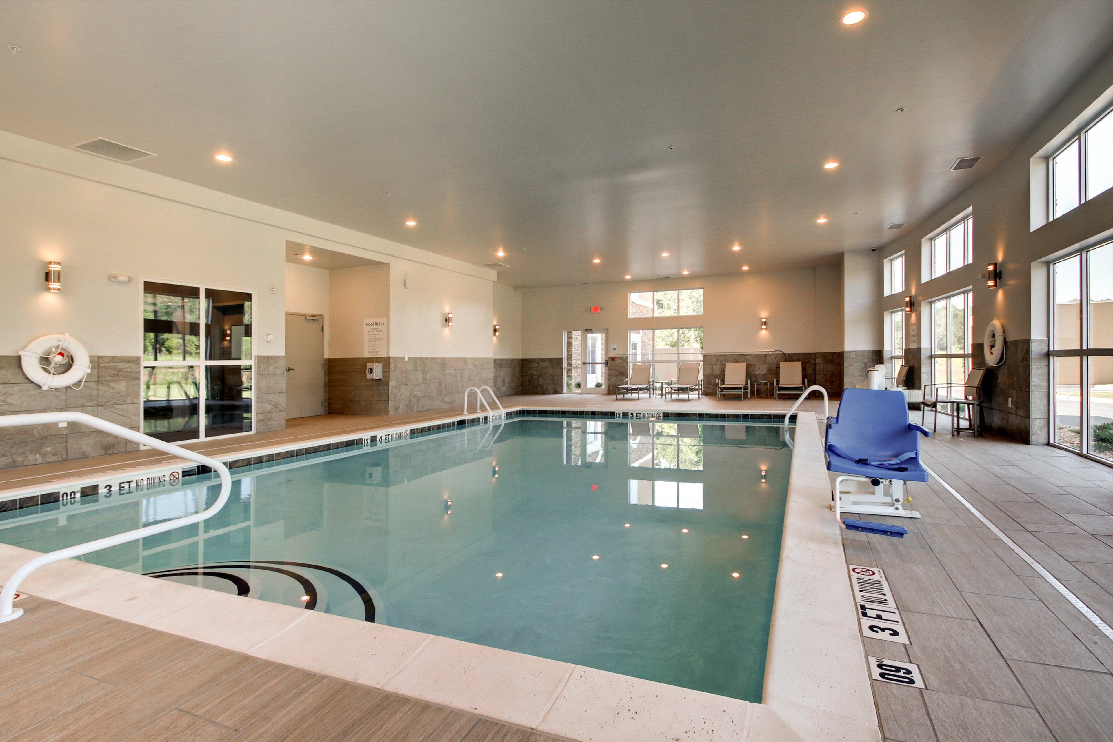 Holiday Inn Express & Suites Albany Eksteriør billede